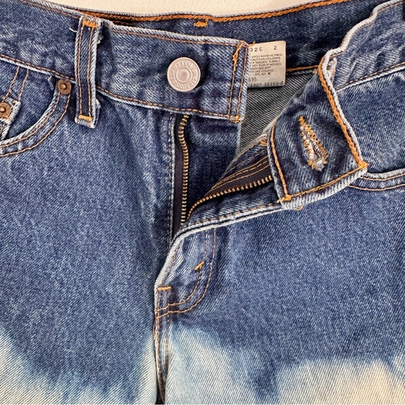 VINTAGE LEVI’S OMBRE DARK WASH DYED RED TAB 100% COTTON SHORTS MADE IN USA 27 - Picture 4 of 6